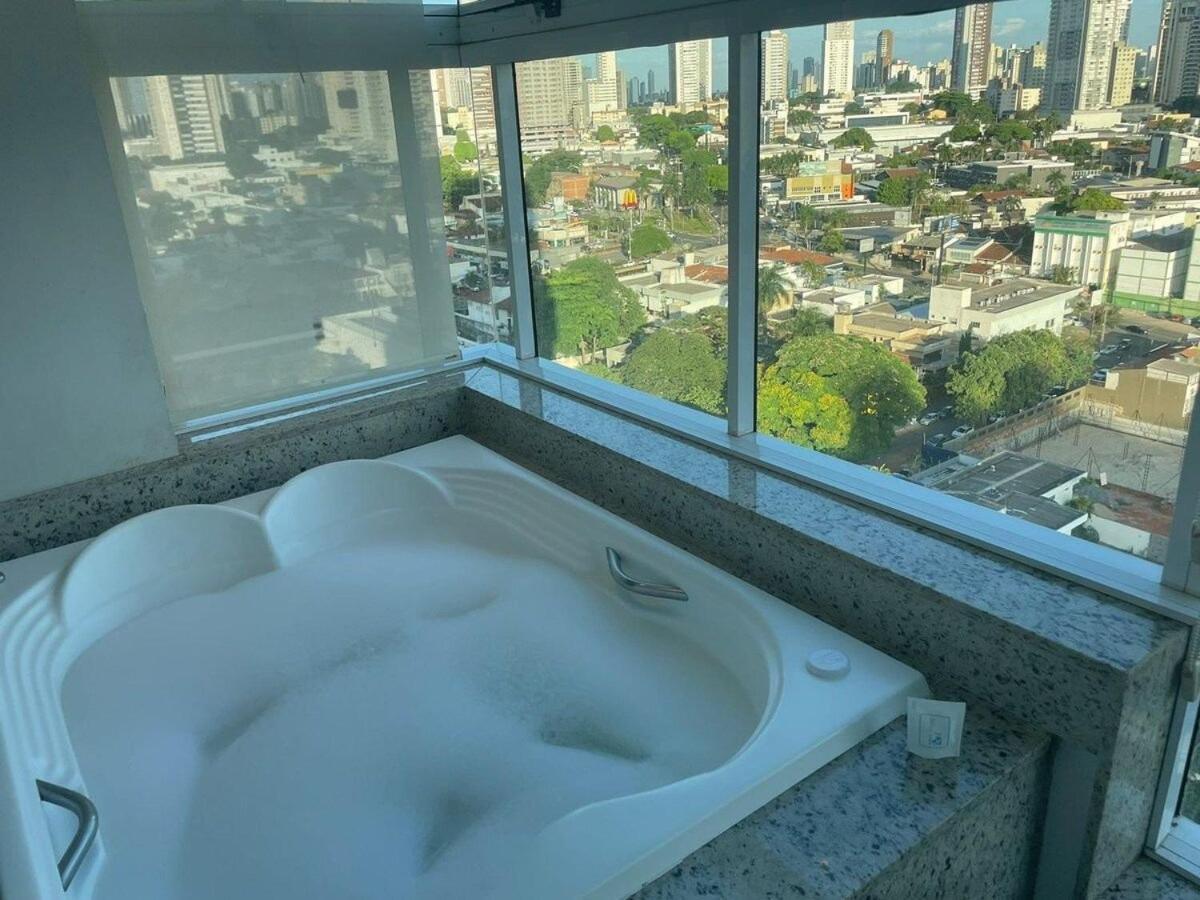 1 Qts.| 2 Hosp. | Jacuzzi Na Varanda | Linda Vista Goiania Bagian luar foto