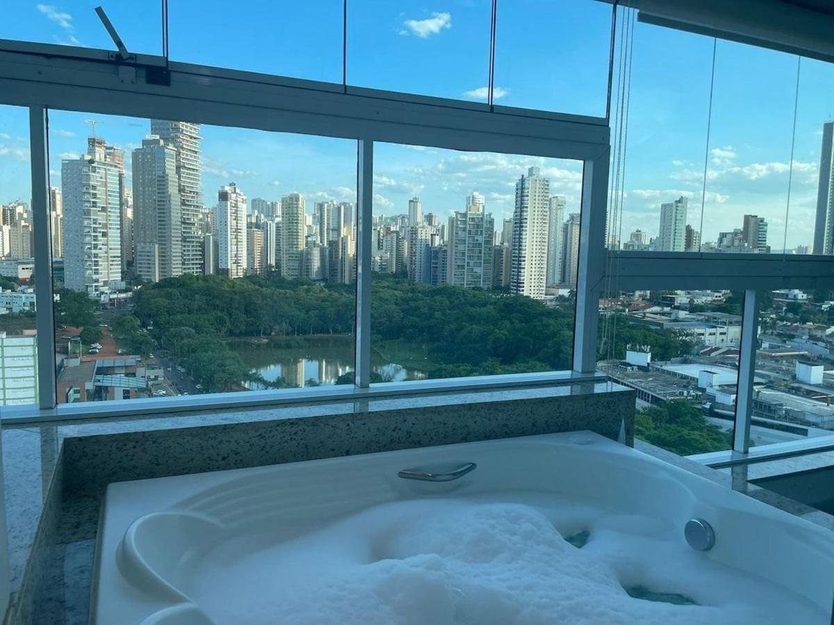 1 Qts.| 2 Hosp. | Jacuzzi Na Varanda | Linda Vista Goiania Bagian luar foto